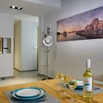 Breeze Apartment
